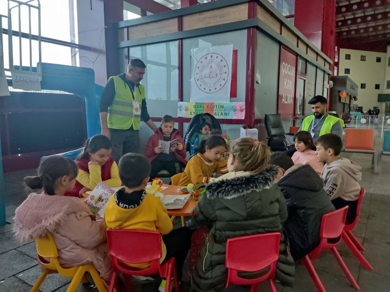 Kahramanmaraş’ta hastanede kalan çocuklara yönelik etkinlikler düzenleniyor
