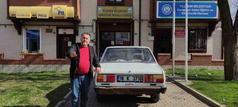 Tek aracını depremzedelere konteyner alana verecek
