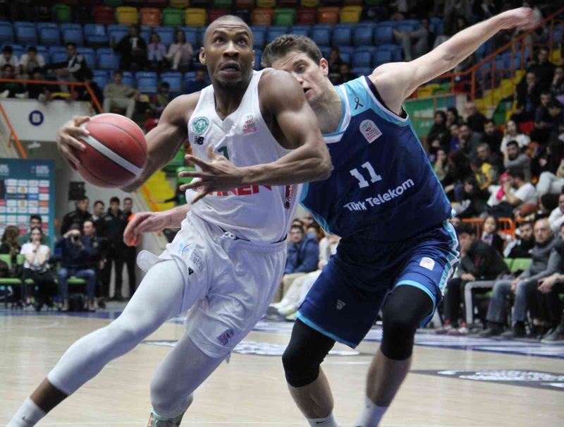 Basketbol Süper Ligi: Konyaspor: 75 - Türk Telekom: 84
