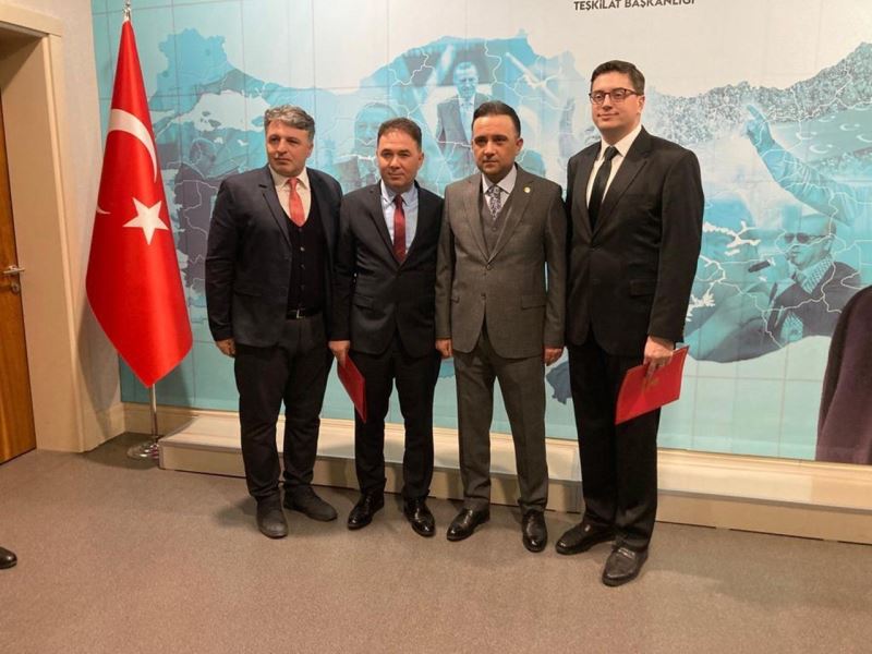 AK Parti Alaşehir İlçe Başkanlığına Fedayi Kozan atandı
