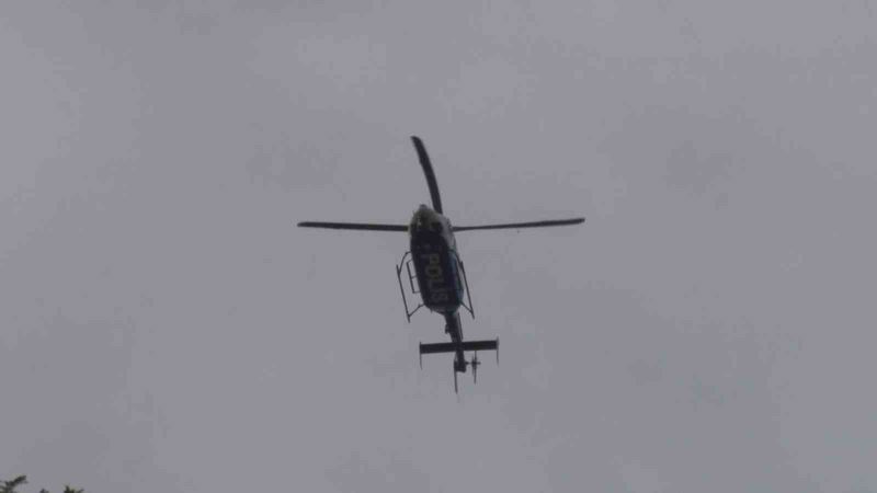Kadıköy’de helikopter destekli ’Türkiye Güven Huzur’ uygulaması
