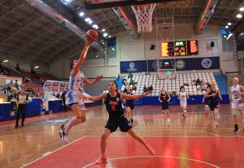 TKBL: İzmit Belediyespor: 97 - DİBA: 68
