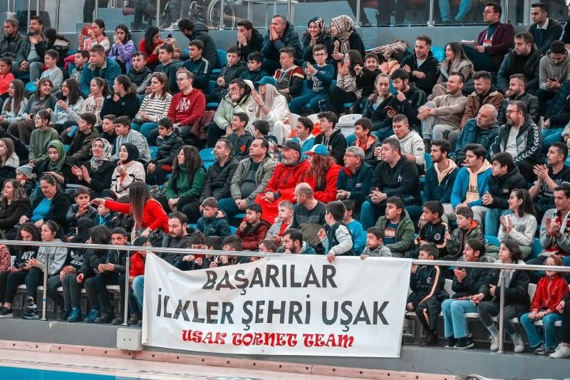 İlkler Şehri Uşak liderlik maçına çıkıyor
