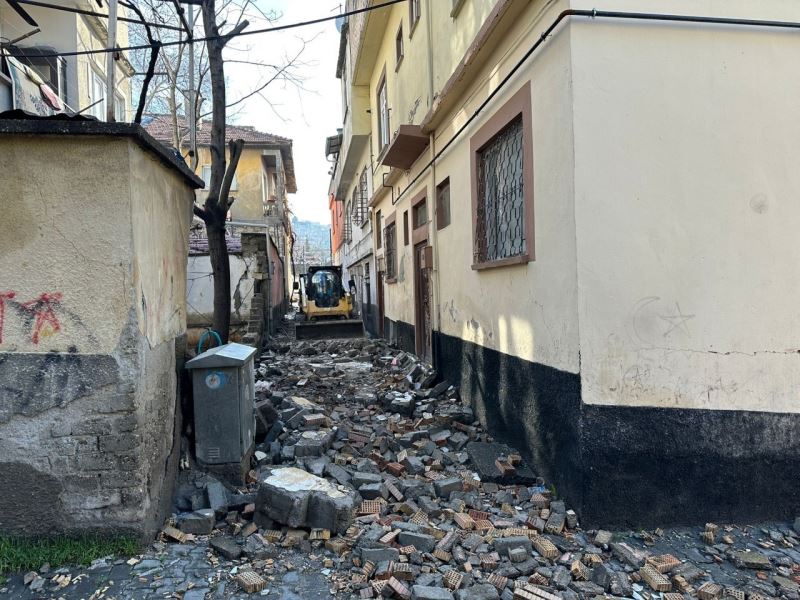 Dulkadiroğlu’nda hafriyat kaldırma çalışmaları sürüyor
