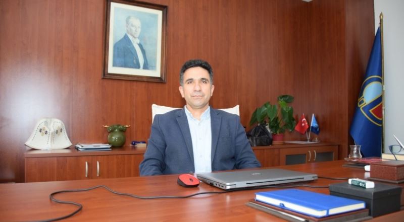 Eğitim Fakültesi Dekanı Prof. Dr. Dinç’e uluslararası görev
