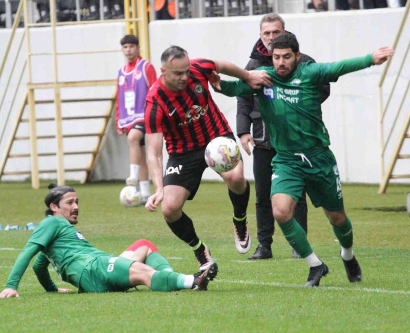 TFF 2. Lig: Çorum FK: 3 - Sivas Belediyespor: 0
