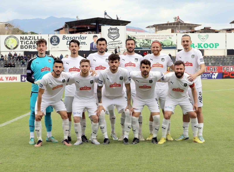 TFF 2. Lig: Nazilli Belediyespor: 5 - Tarsus İdman Yurdu: 0
