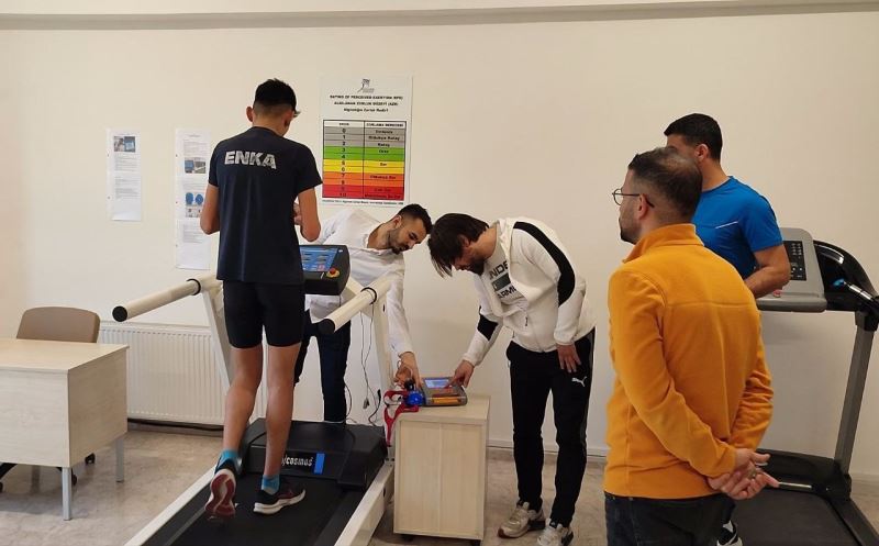 KBÜ Spor Bilimleri Performans Laboratuvarı’ndaki çalışmalar sporcuların gelişimine destek sağlıyor
