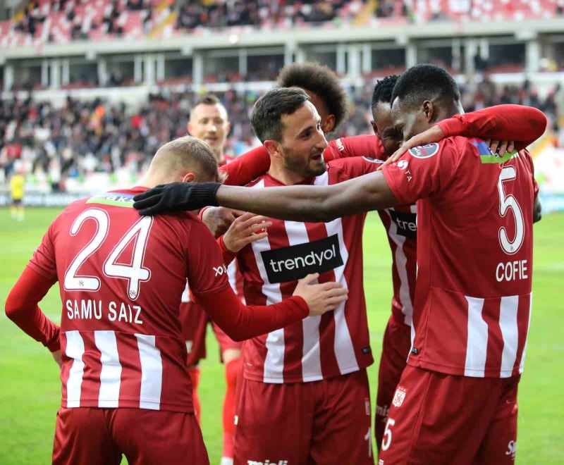 Sivasspor’da futbolculara 5 gün izin verildi
