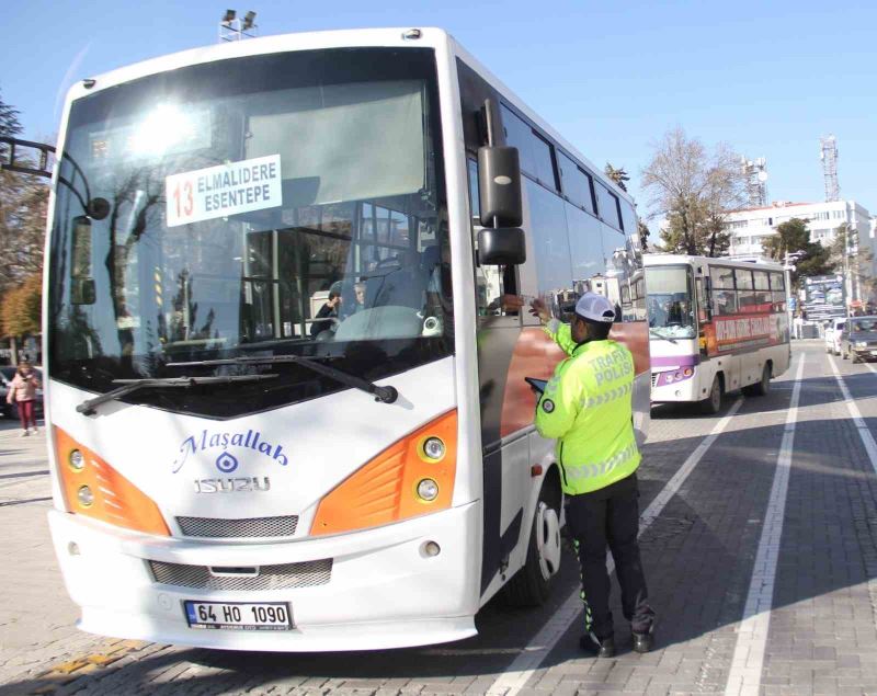 Uşak’ta 951 sürücüye para cezası kesildi
