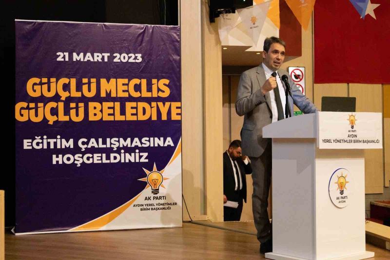 AK Parti Aydın’da ‘Güçlü yerel yönetimler’ çalışması başlattı
