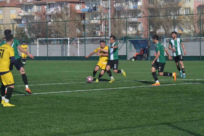 Kayseri Süper Amatör Küme: Kayserigücü: 2 - Yahyalıspor: 3
