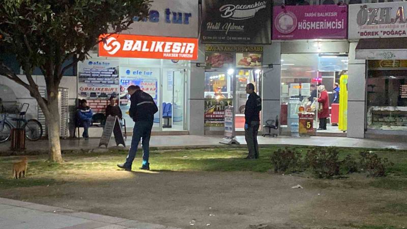 Balıkesir’de alacak-verecek kavgası: 5 yaralı
