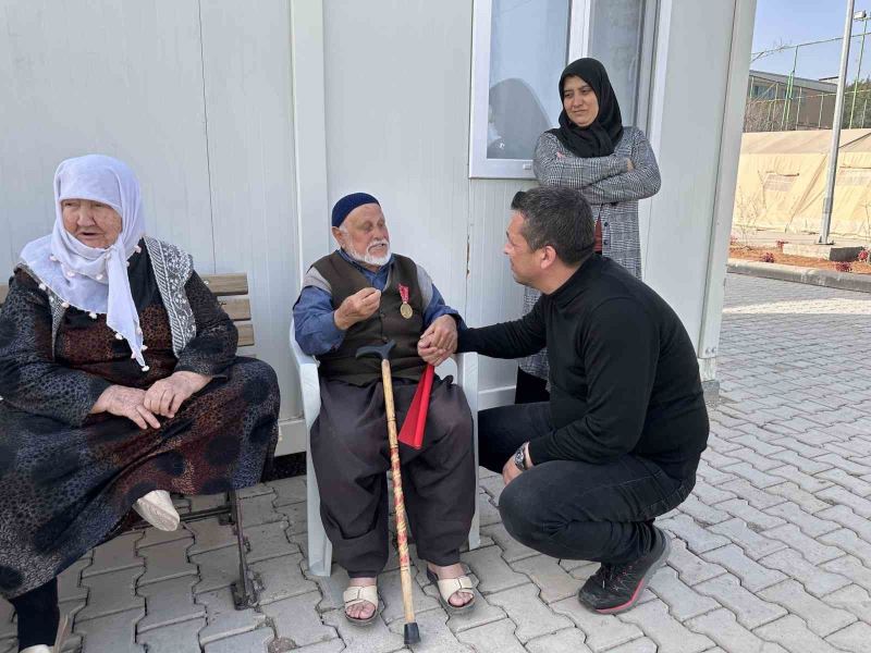 Depremzede Kıbrıs Gazisi’nden Kayseri’ye ve Başkan Büyükkılıç’a teşekkür
