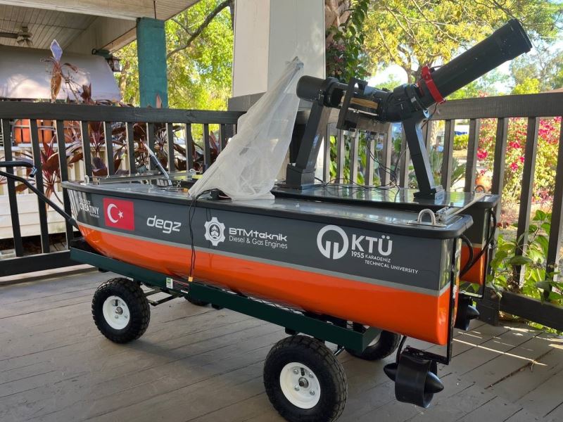 KTÜ-Ortahisar Creatiny RoboTeam Takımı, ABD’de düzenlenen yarışmada dünya 2.’si oldu
