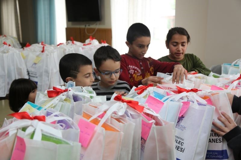 Kütüphane Haftası depremzede çocuklarla kutlandı
