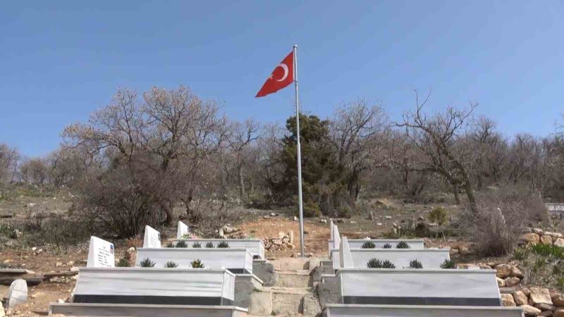 PKK terör örgütüne 6 şehit veren Ekmekçiler köyünün acısı dinmiyor
