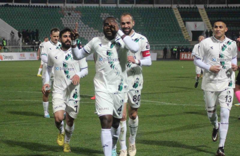 Spor Toto 1. Lig: A. Denizlispor: 0 - Sakaryaspor: 1
