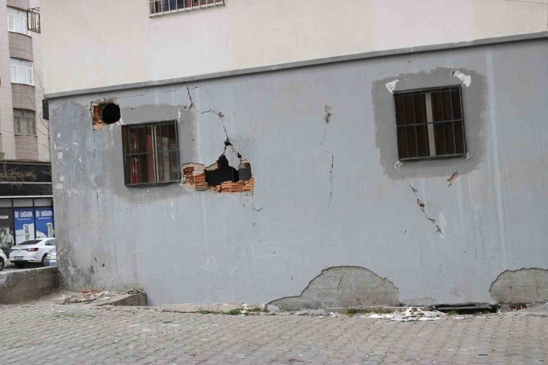 Diyarbakır’da 3 bin 76 bina ağır hasarlı çıktı
