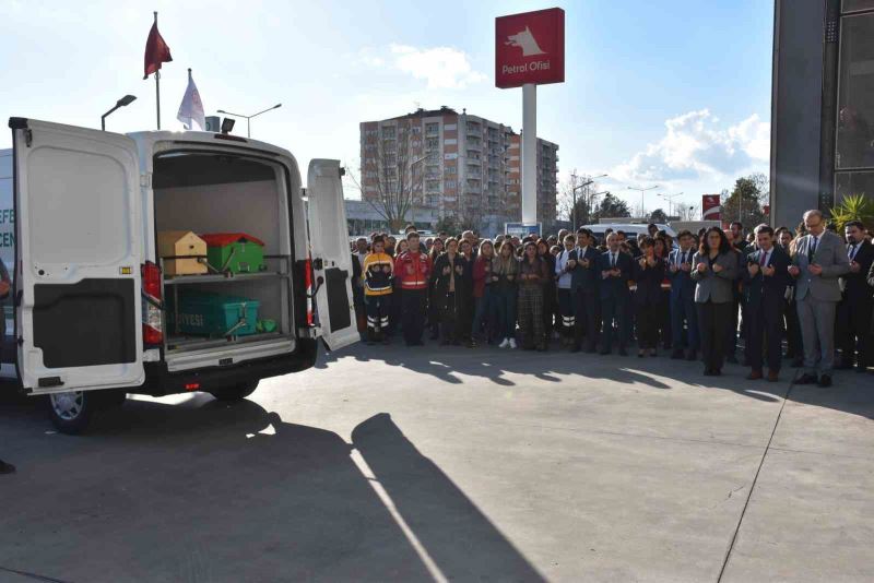 Kazada hayatını kaybeden sağlık personeli Kaymaz için tören düzenlendi
