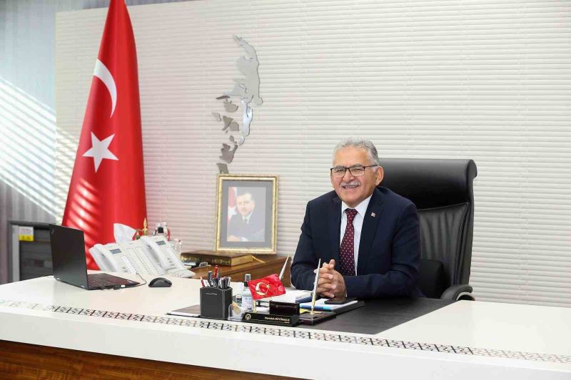 Başkan Büyükkılıç: “Kadın annedir, kadın eştir, kadın şefkattir, kadın güçtür”
