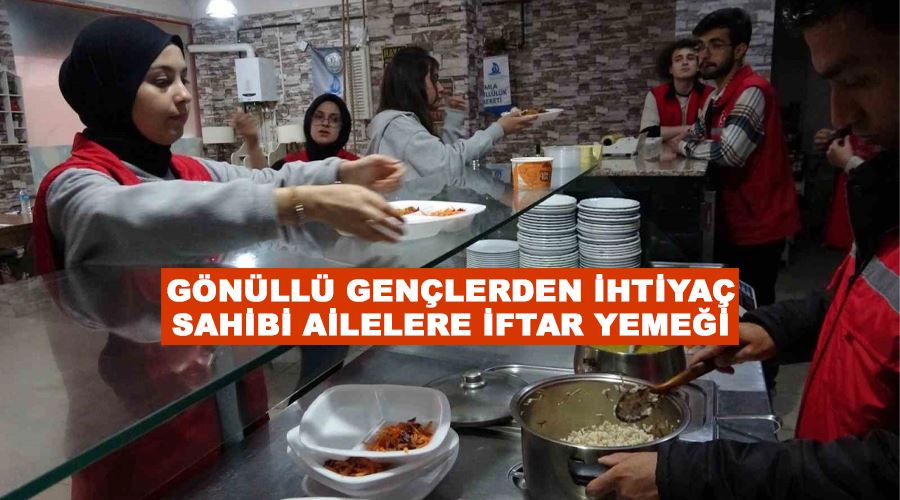 Gönüllü gençlerden ihtiyaç sahibi ailelere iftar yemeği