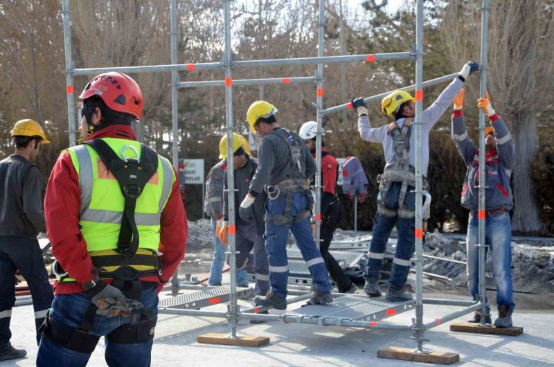 Erzurum’da 170 bin aktif sigortalı var
