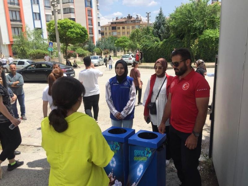 Elazığ’da sınav kalemleri öğrenciler için  toplandı
