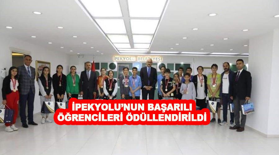 İpekyolu’nun başarılı öğrencileri ödüllendirildi