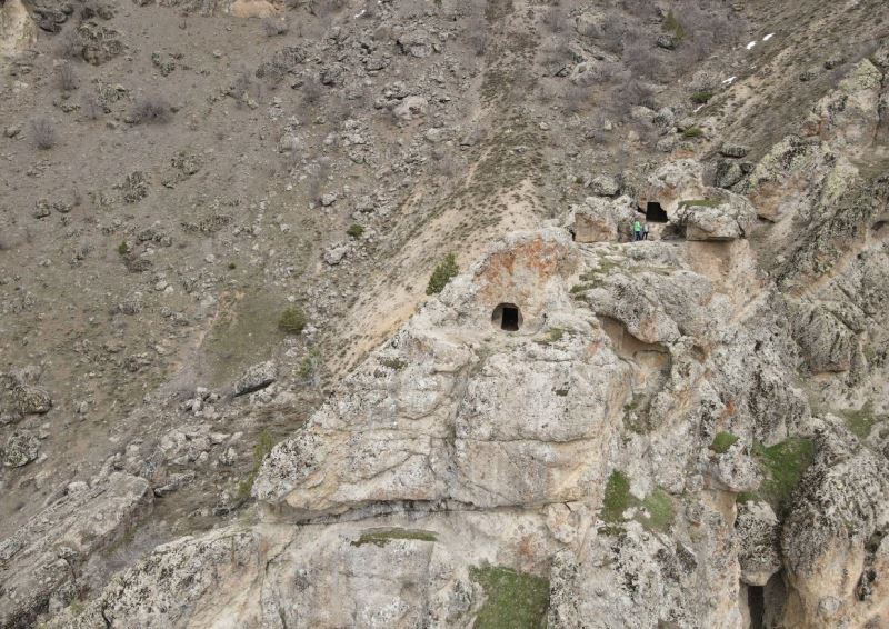 Tunceli’de bulunan ’Gelin Odaları’nın sırrı çözülüyor
