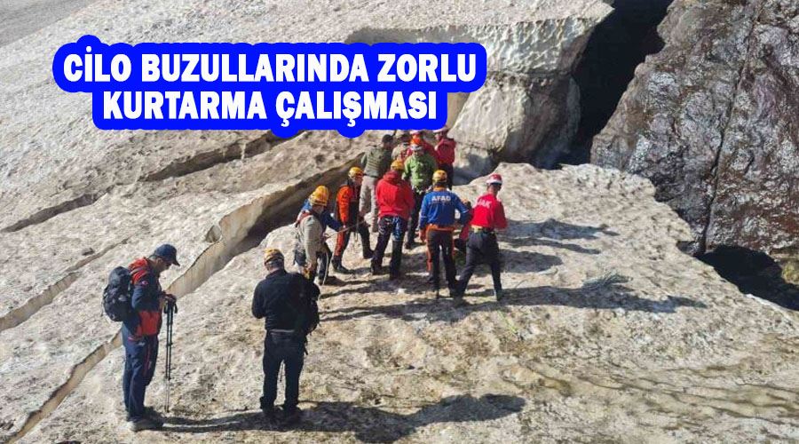 Cilo Buzullarında zorlu kurtarma çalışması