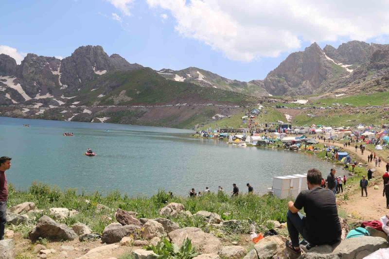 Festivalden sonra Cilo-Sat Gölleri temizlendi
