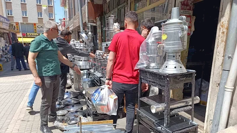 Van’da mangal ve semaver satışları arttı