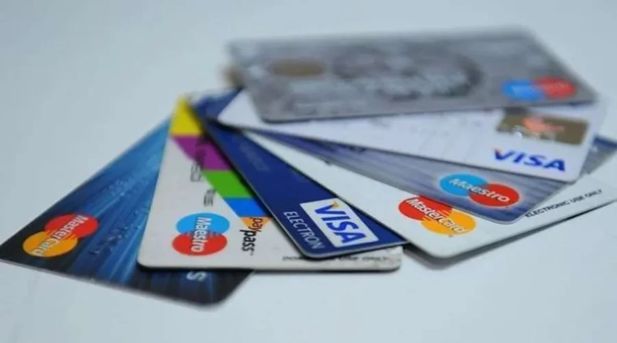 Kredi Kartlarına Yeni Sınırlama: Nakit Çekim Limiti ve Vade Kısıtlandı