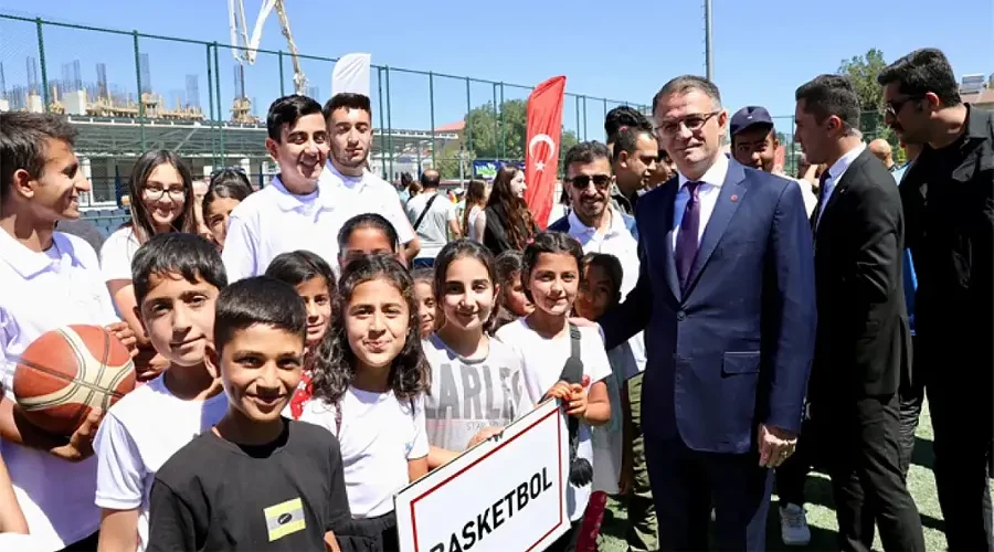 Valilikten Gençlere Büyük Yaz Hediyesi: 40 Branşta Ücretsiz Spor Okulu Açıldı!