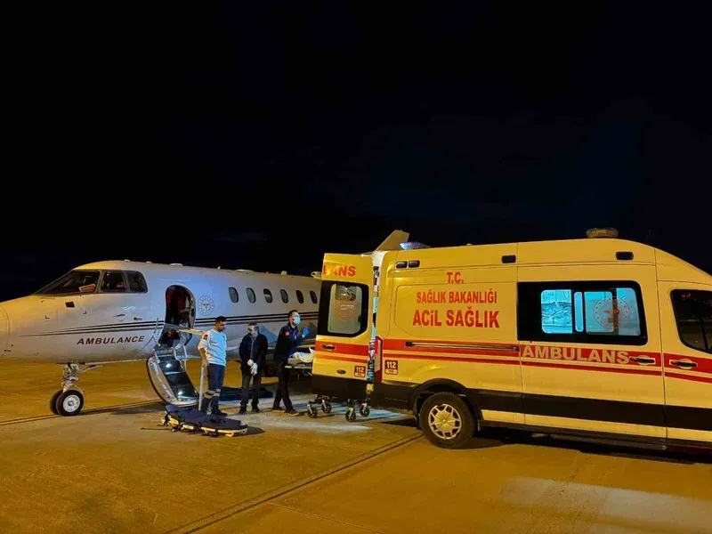 Hava ambulansı 11 yaşındaki çocuk için havalandı