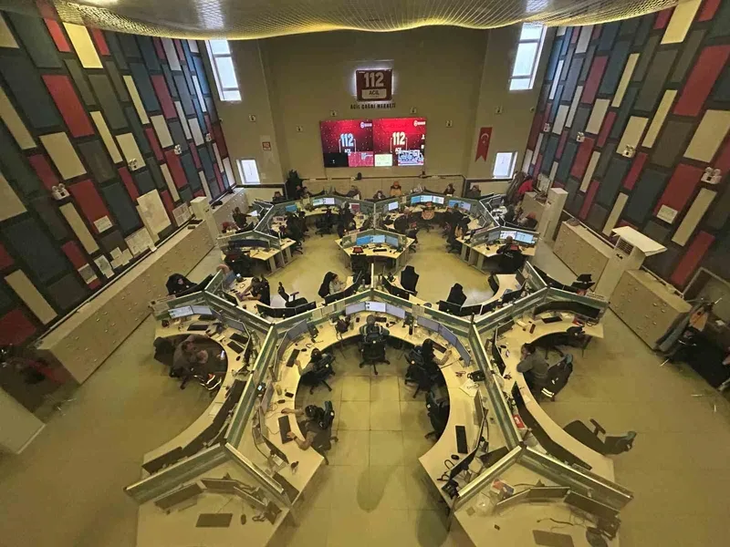 Van 112 Acil Çağrı Merkezi bu yıl 1 milyon 277 bin çağrı karşıladı. Yüzde 75