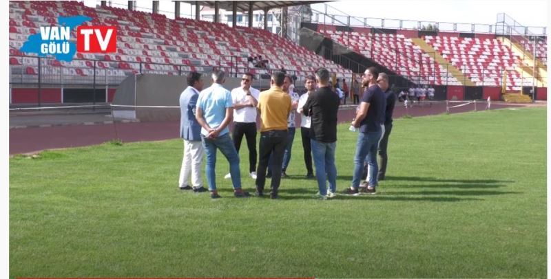 Sahipsiz Mikrofon 3. Bölüm: Vanspor’un eski ve yeni yöneticileri