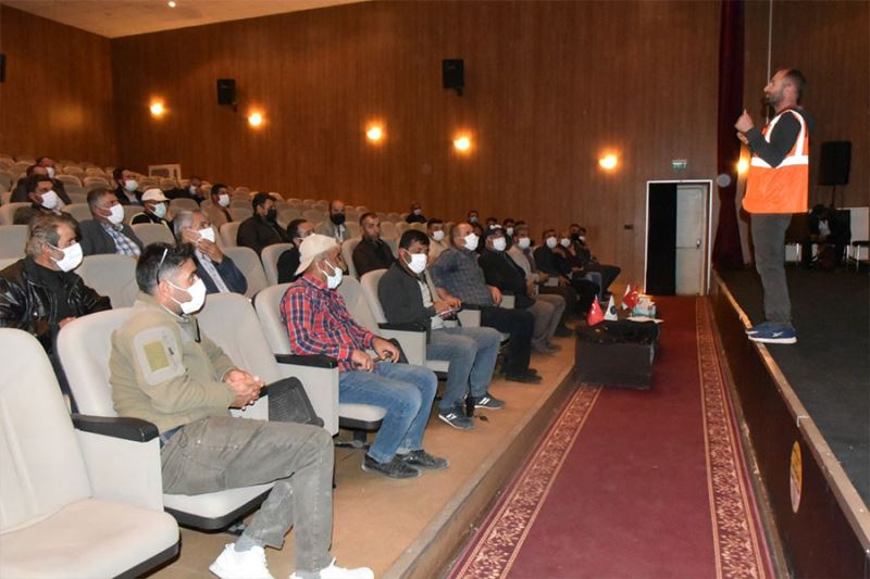 İpekyolu Belediyesinden ‘iş sağlığı ve güvenliği’ eğitimi